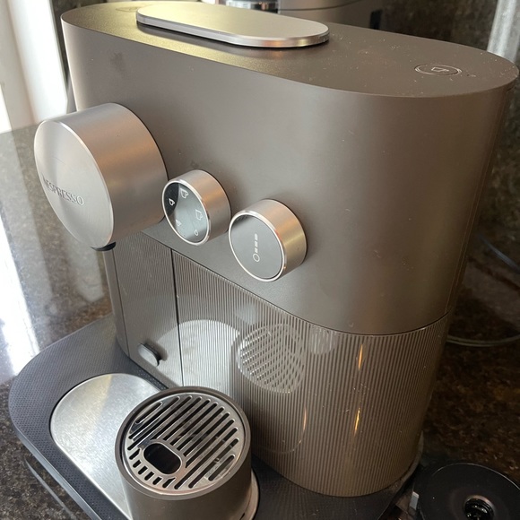 Nespresso Expert - Picture 8 of 9